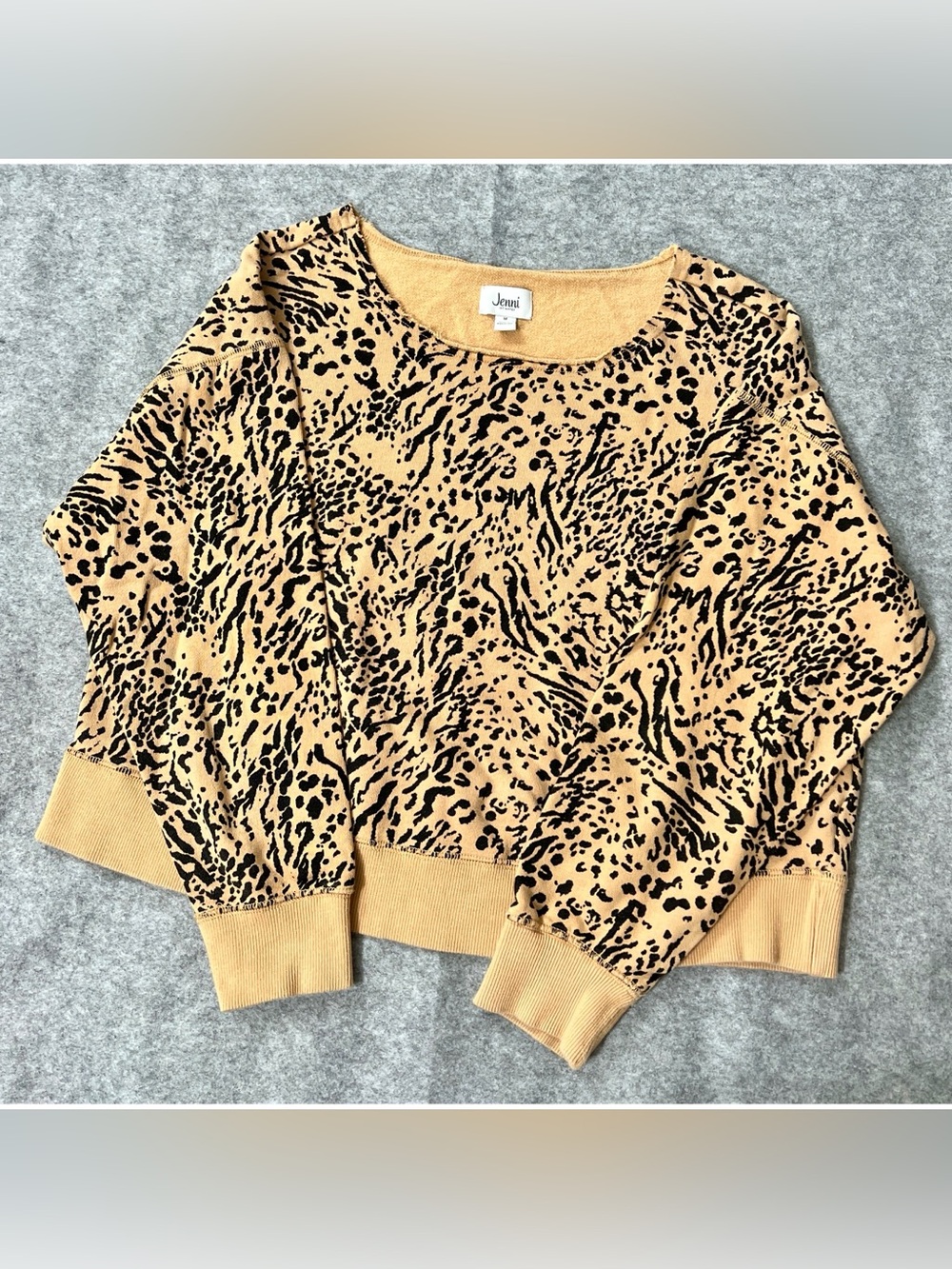 Jenni Intimates Black & Tan Animal Print Crewneck crop top US Women’s medium